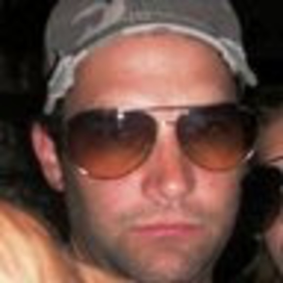 Meet your Posher, Kyle - Picture 1 of 1